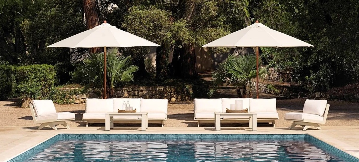 Sommer 2025: Outdoor-Luxus neu definiert – mit Möbeln von Eichholtz & Royal Botania