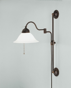 Wandleuchte Alt-Berlin von Berliner Messinglampen