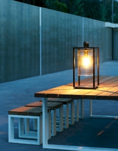 Royal Botania Bodenleuchten, Pollerleuchten, Kandelaber & Bodenlampen für außen von Royal Botania DOME Small Tischleuchte DOMESBCL