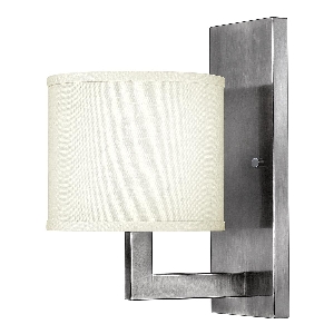 Hampton 1 leichte Wandleuchte - Nickel antik, elfenbeinfarbener Lampenschirm von Elstead
