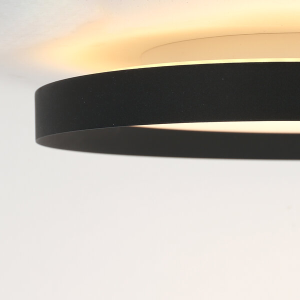 Deckenlampe Flady der Firma Steinhauer
