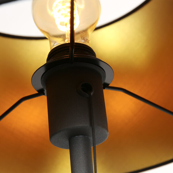 โคมไฟตั้งพื้น Bella der Firma Steinhauer