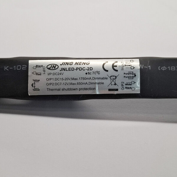 ดิมเมอร์แบบฝังในผนัง der Firma Steinhauer