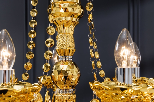 Kronleuchter DIAMONDS 15-armig der Firma Casa Élite